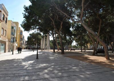 Urbanización Plaça dels Pins de Ciutadella